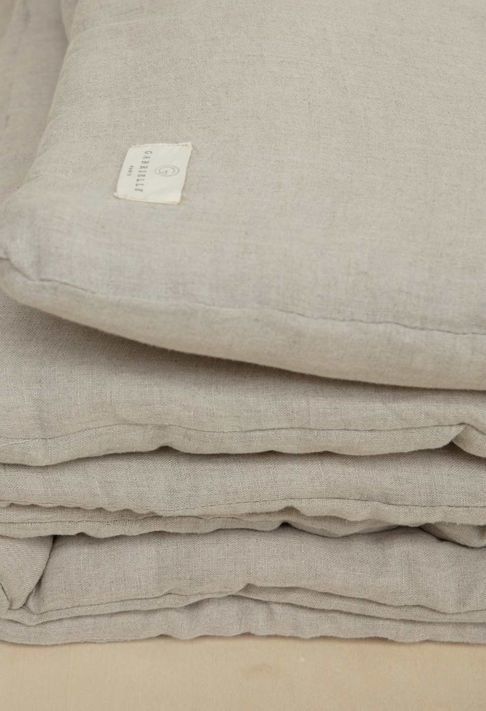 washed linen mattress naturel