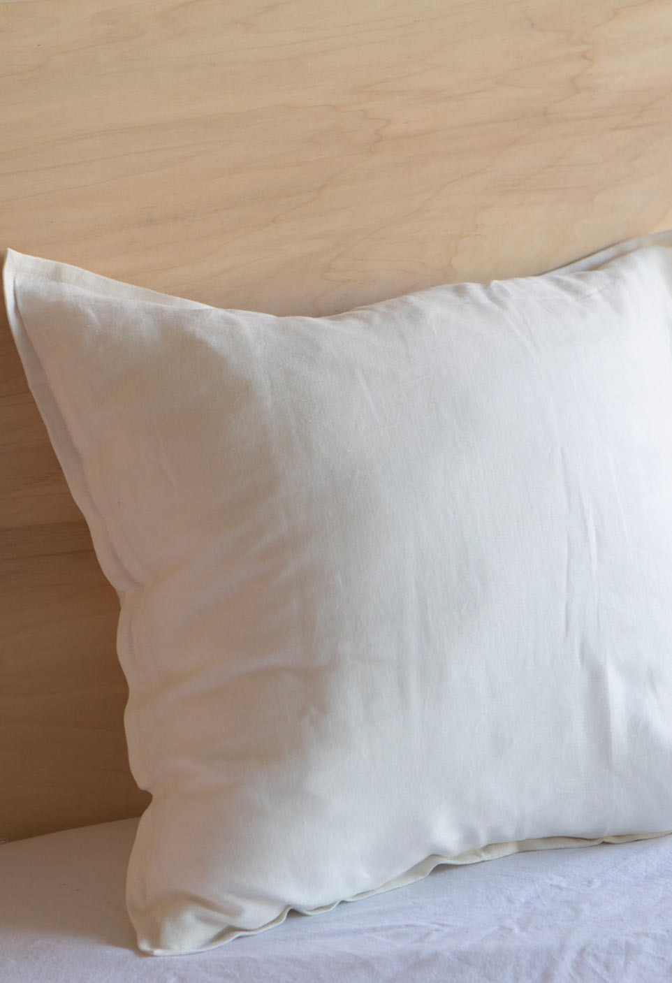 WASHED LINEN EUROSHAM / PILLOWCASE MILK