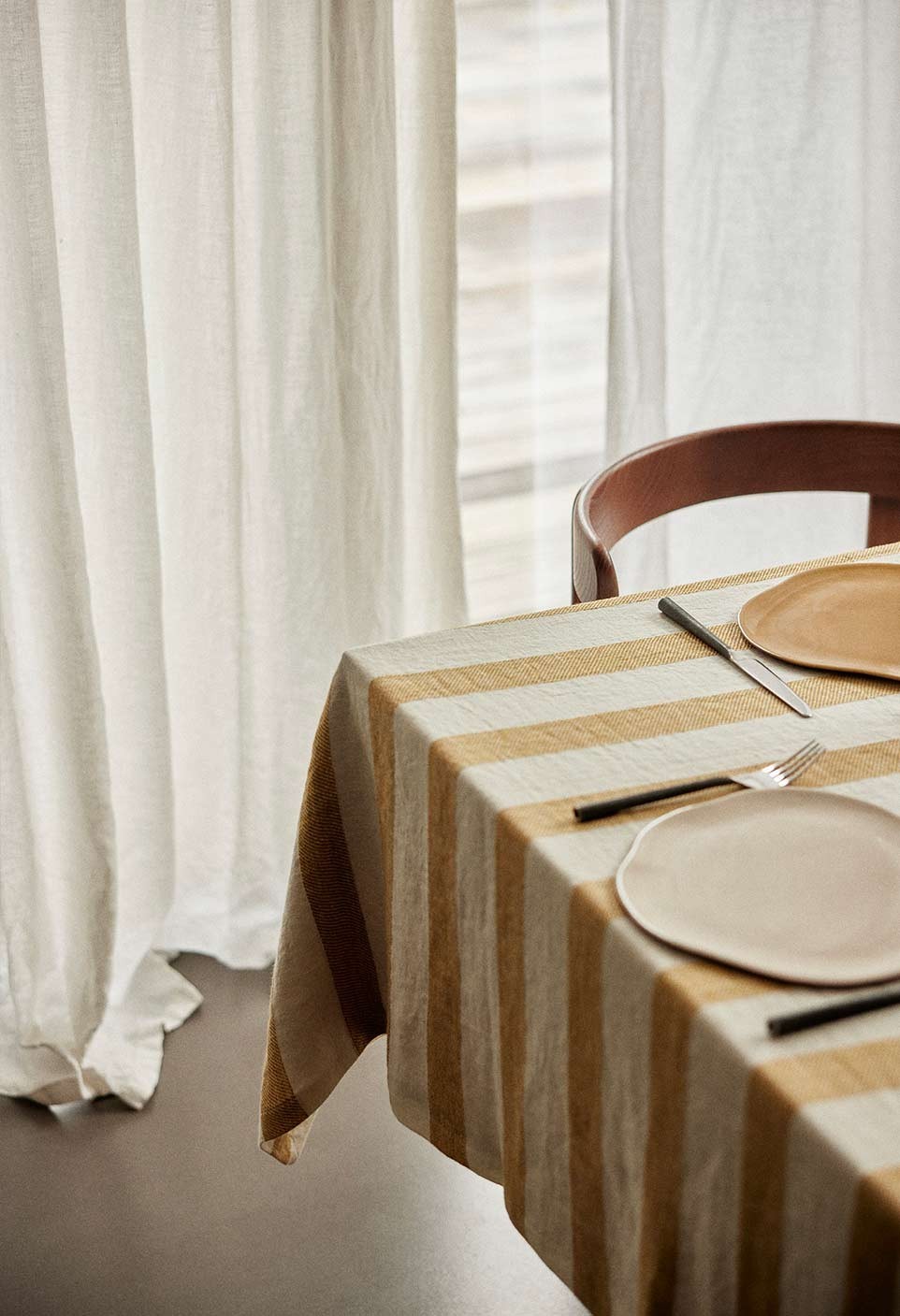 BASTIDE TABLECLOTH  CURRY STRIPES LINEN