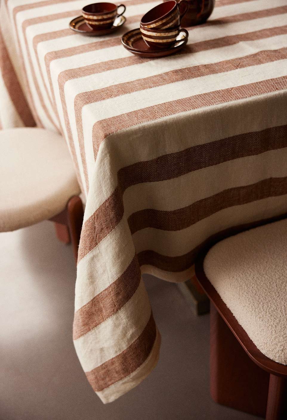 BASTIDE TABLECLOTH  MOKA STRIPES LINEN