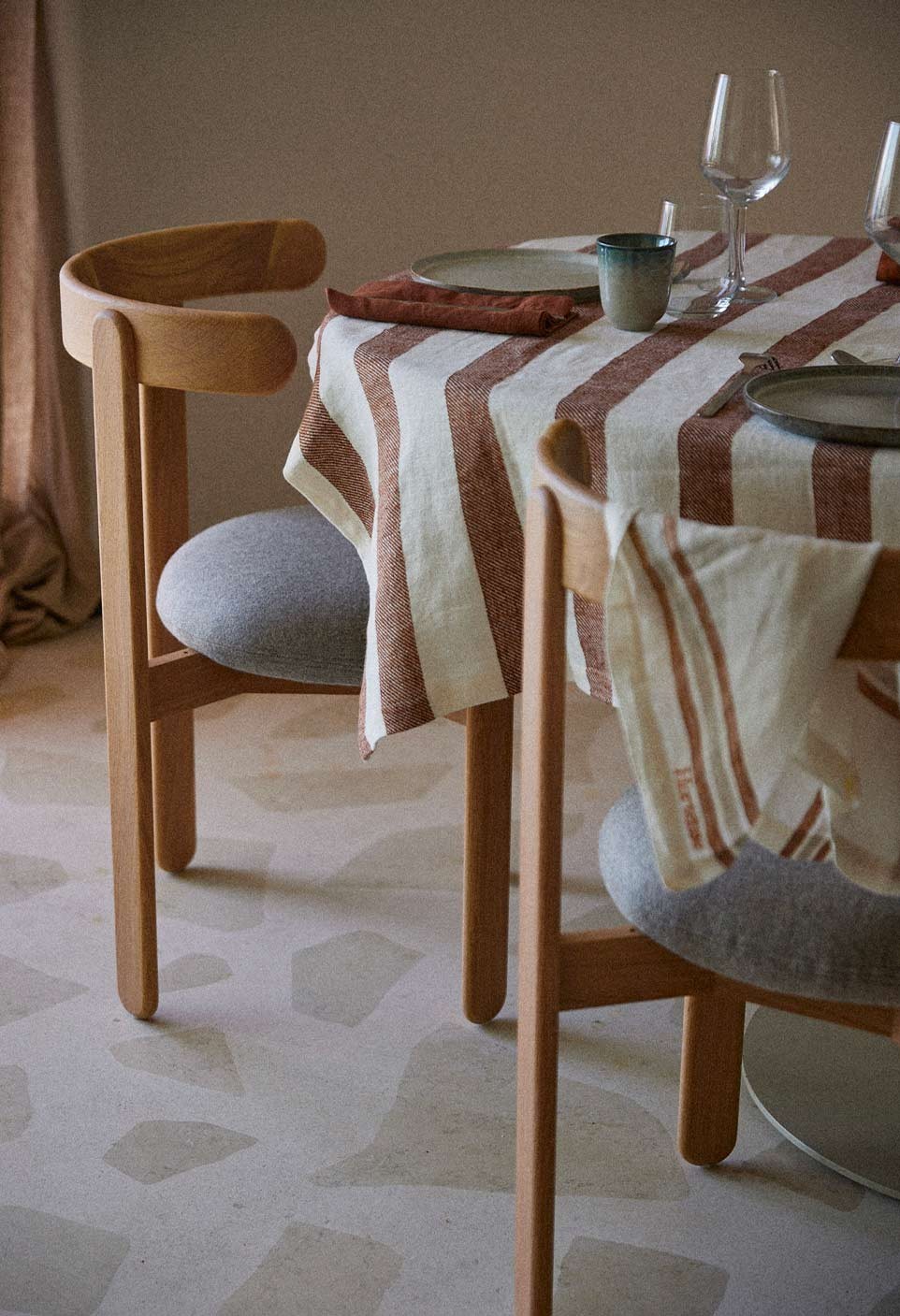 BASTIDE TABLECLOTH  MOKA STRIPES LINEN