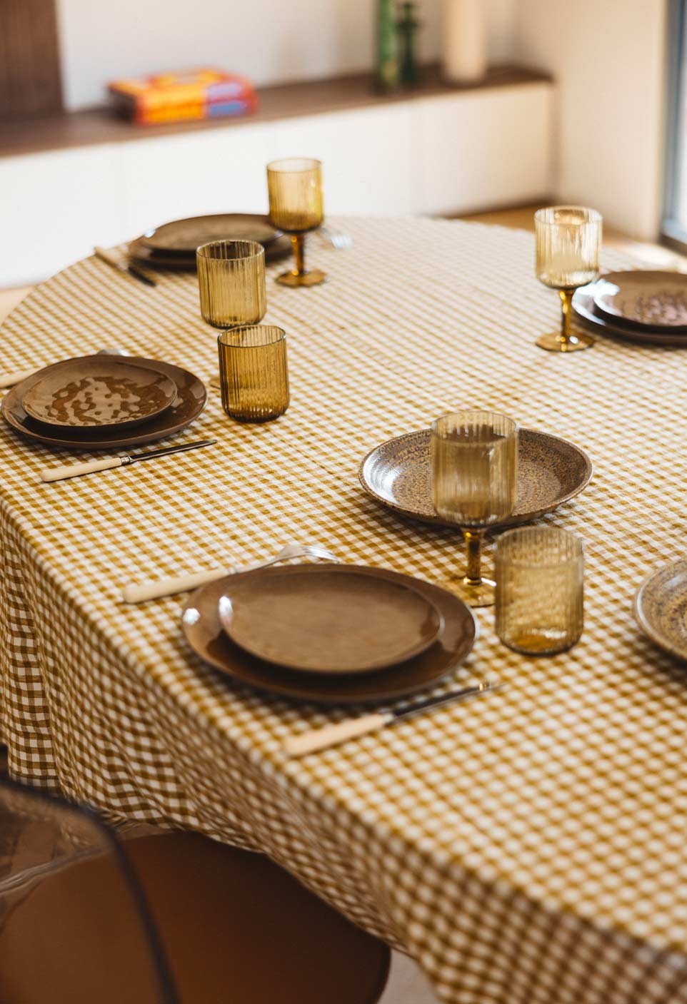 Check tablecloth - vichy curry - washed linen - bed linen