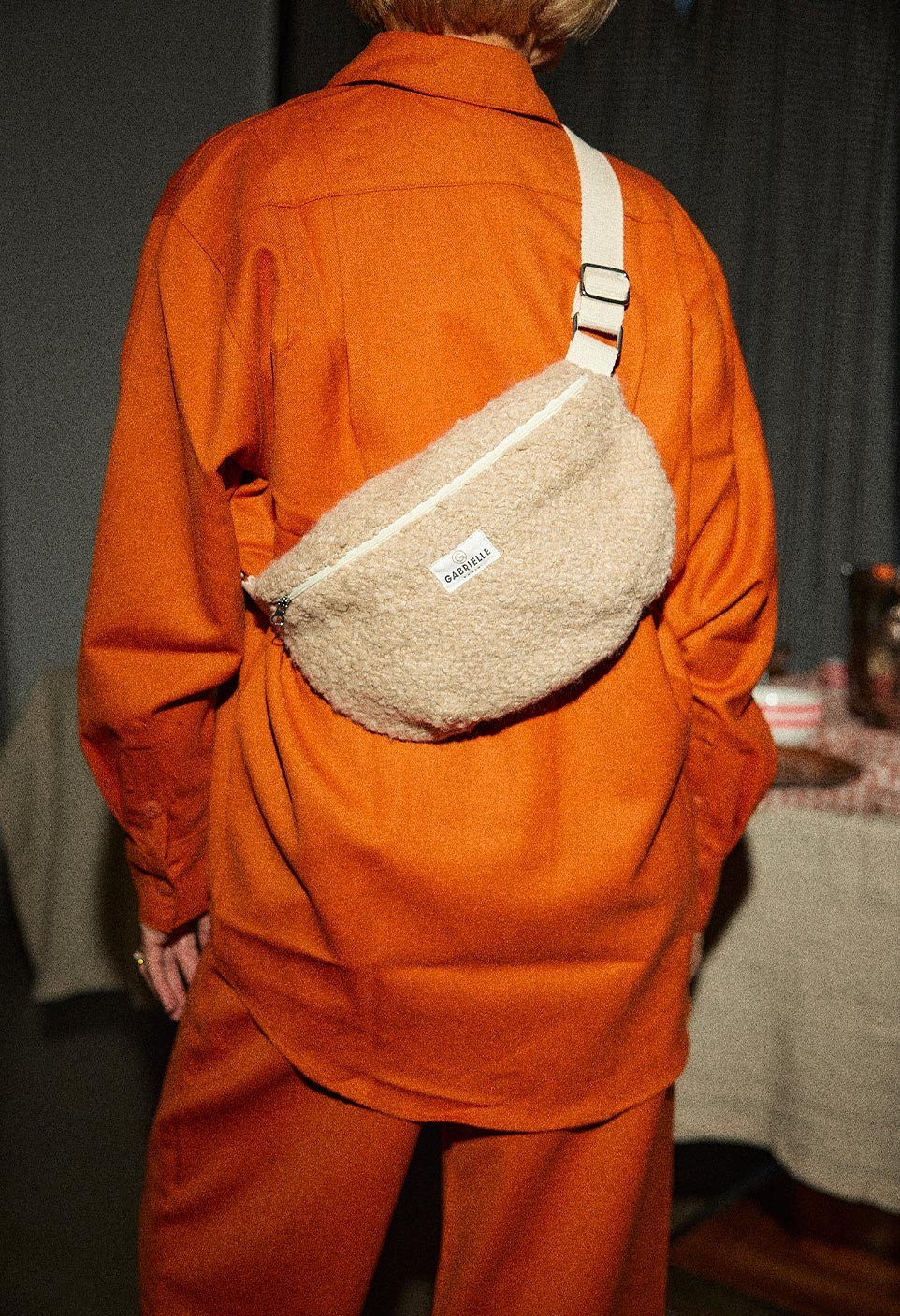 WAIST BAG BEIGE CURL