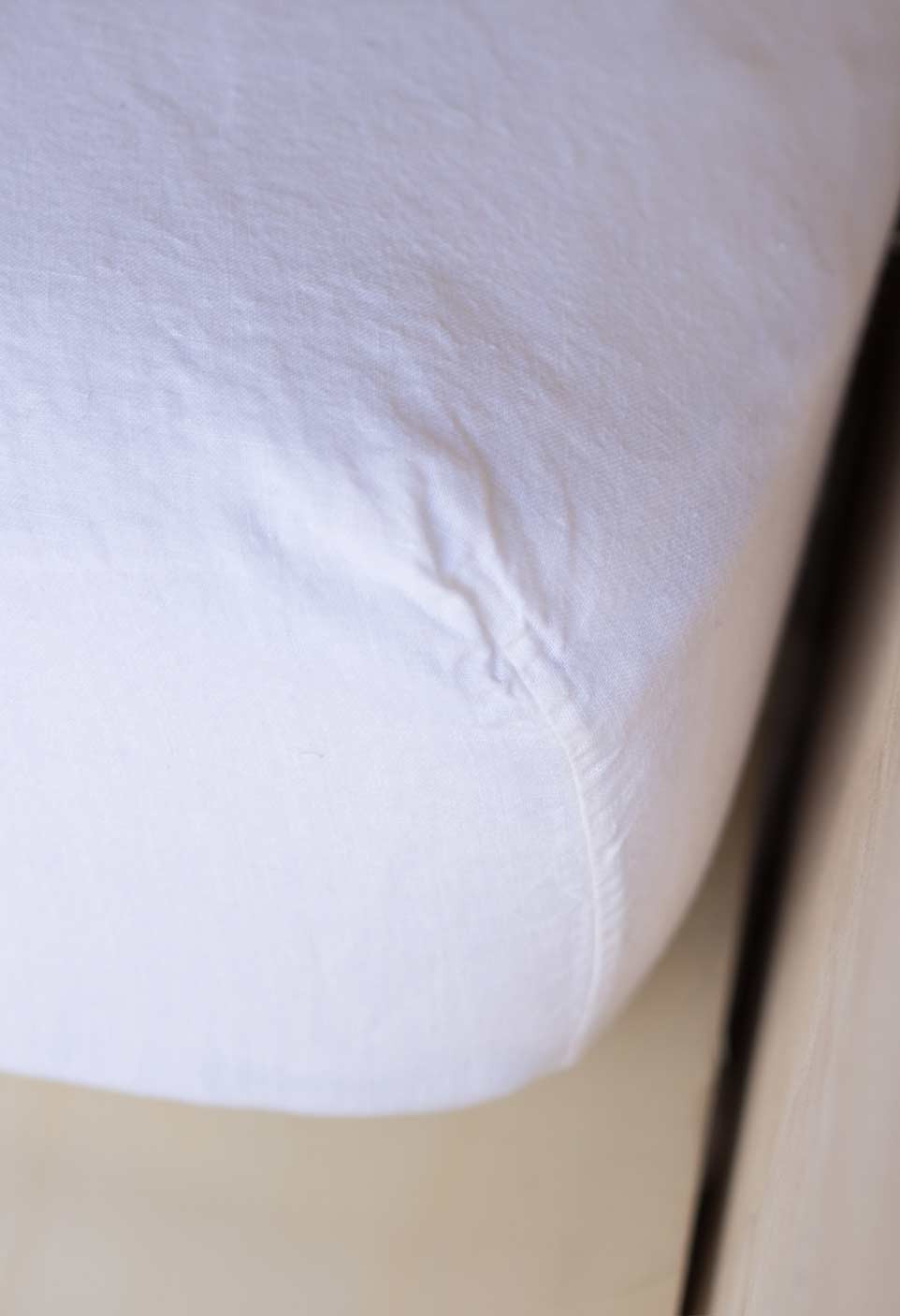 washed cotton fitted sheet white snow