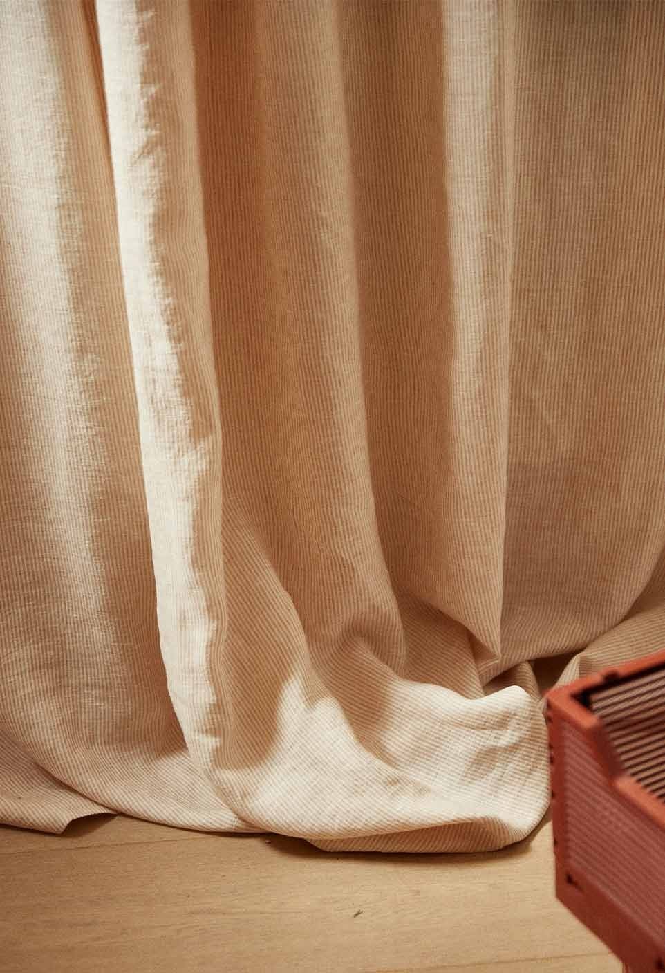 Glaise/Milk Stripe Washed Linen Curtain: Natural Elegance