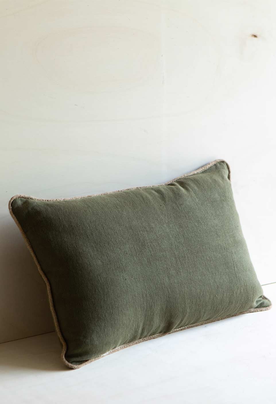 Cushion Salvador Kaki green | Respire Home | Gabrielle Paris