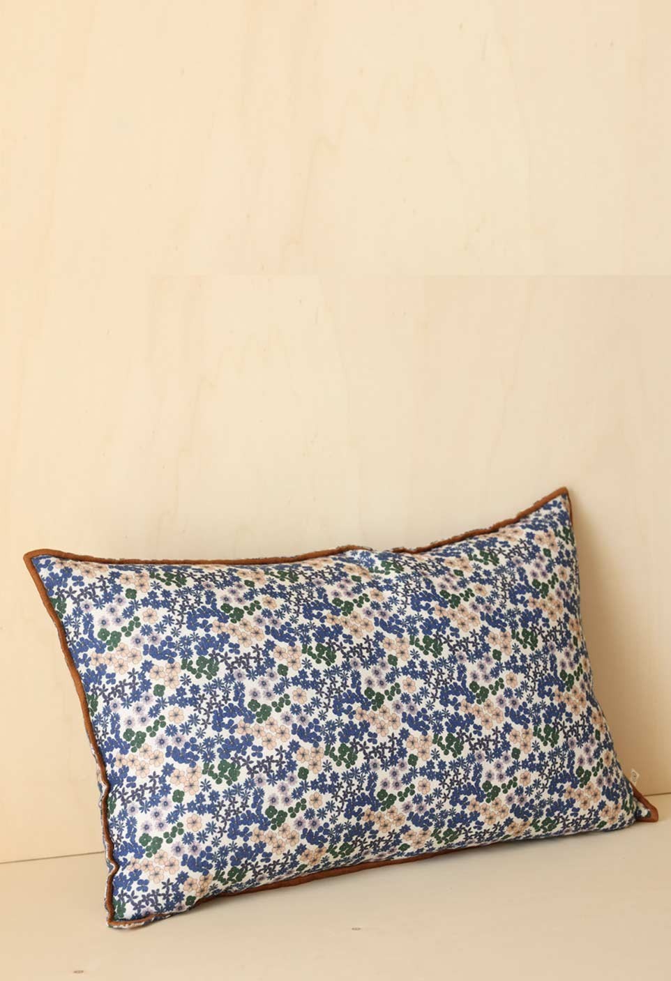 COUSSIN CARACAS  FLOWER AZUR