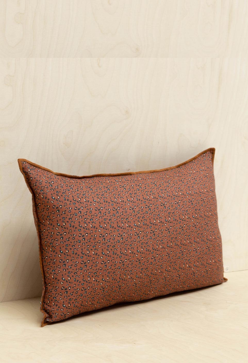 Caracas cushion léopard auburn - bed linen - print - decoration