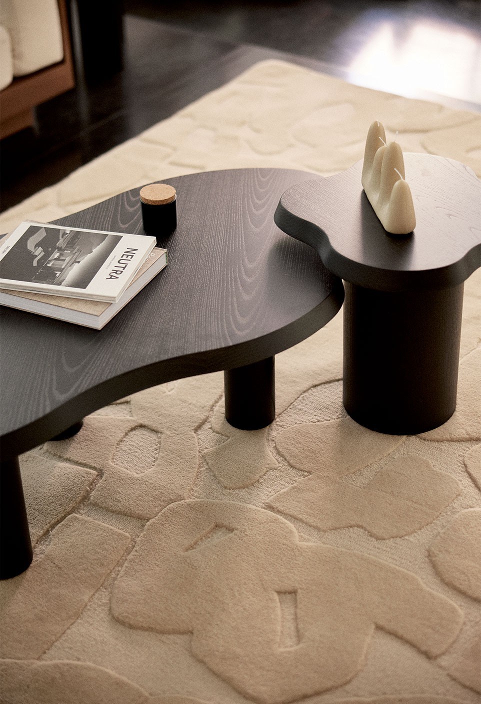 MAHAUT THE END TABLE  BLACK LAZURATED WOOD