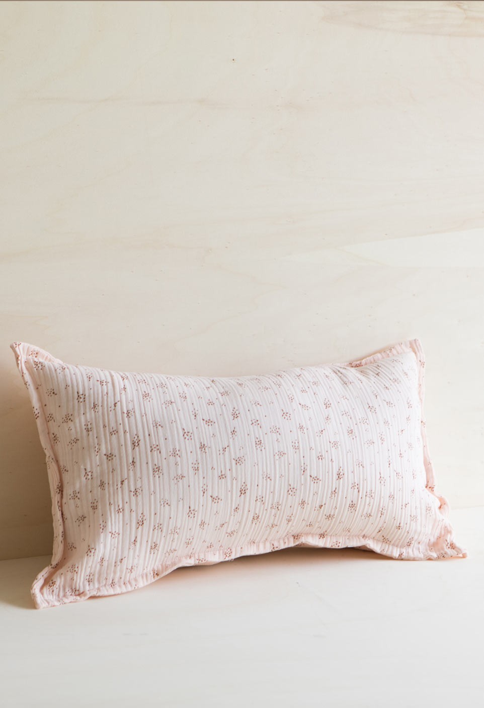 Cushion Etincelle Poudre | Green & Kids | Gabrielle Paris