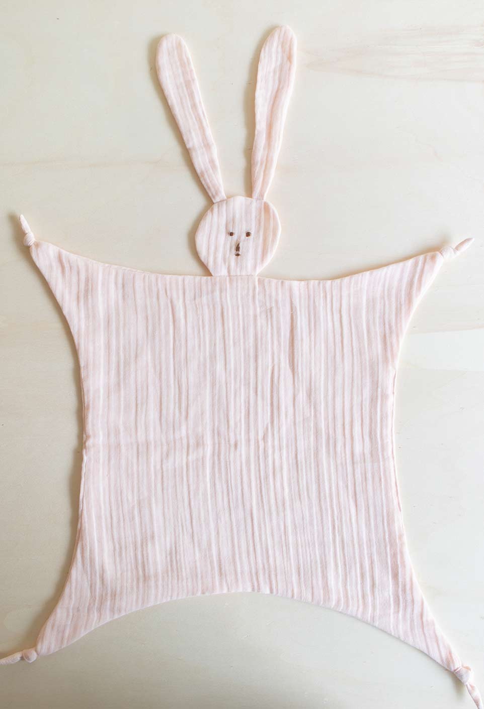 DOUDOU LAPIN  ÉTINCELLE POUDRE