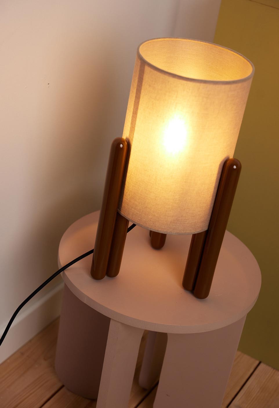 COLETTE LAMP  LACQUERED WOOD SIZE S