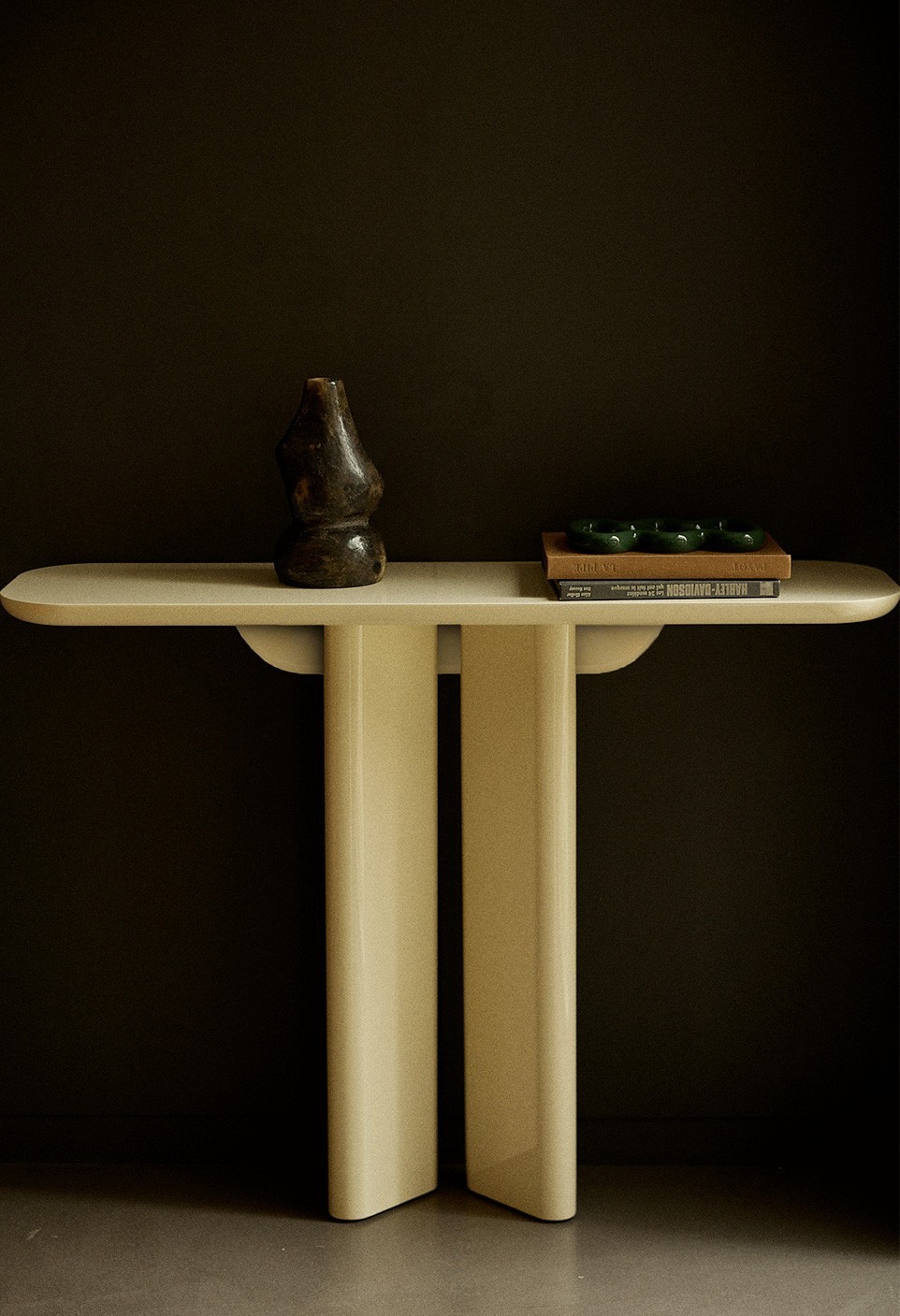 LOU CONSOLE  CREAM LACQUERED WOOD