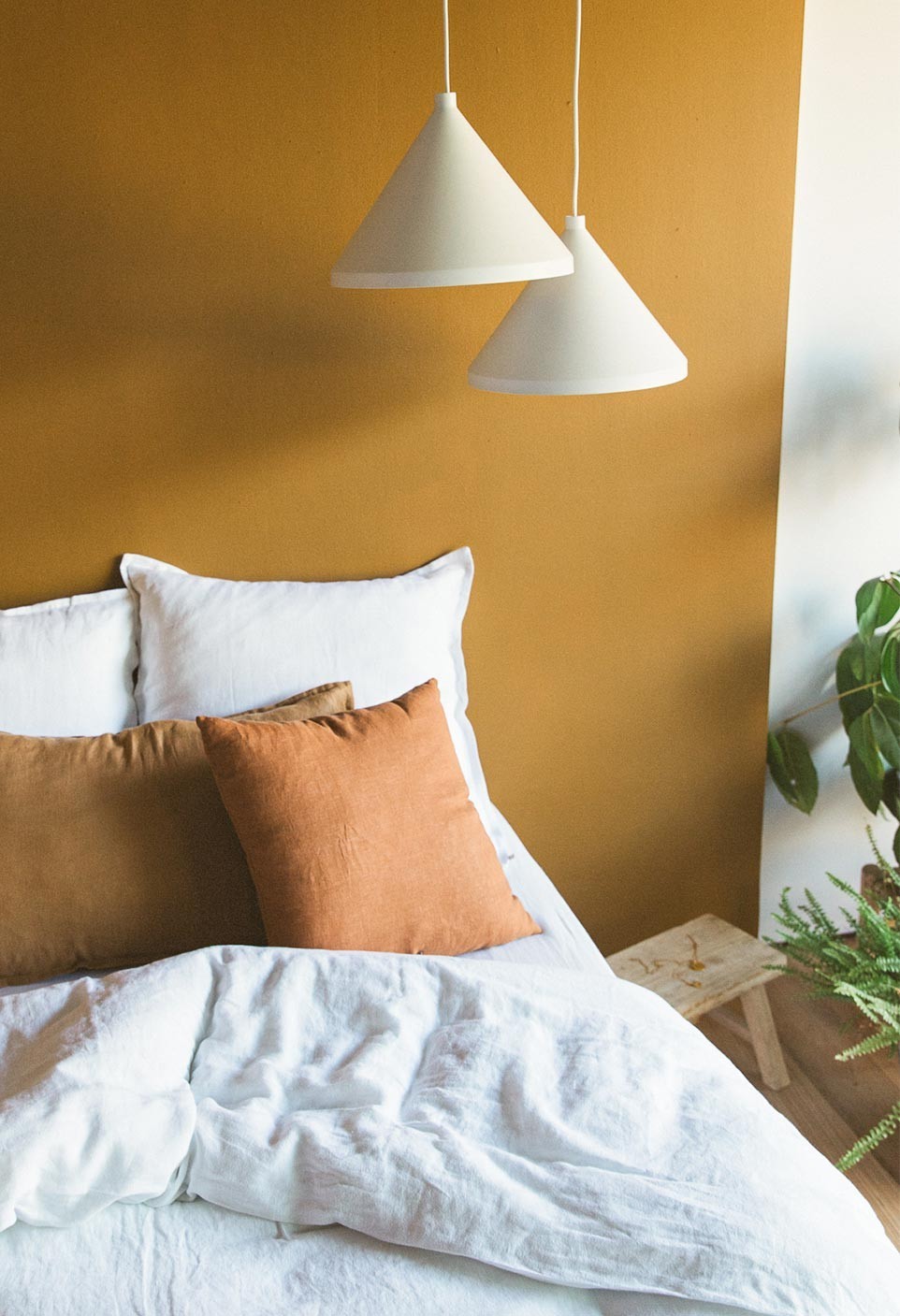 Washed linen cushion Caramel | Prélude | Gabrielle Paris