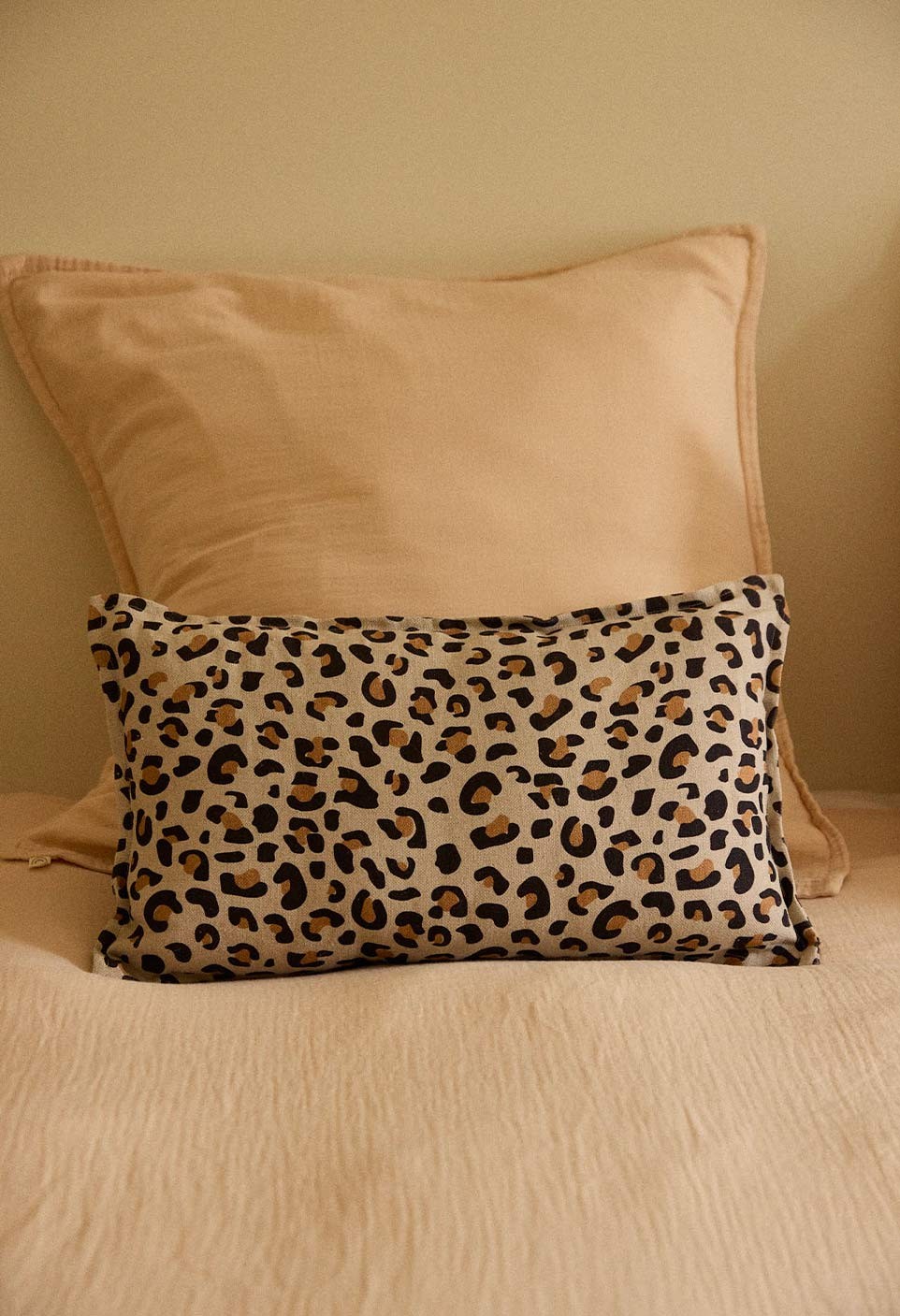 CUSHION  LEOPARD