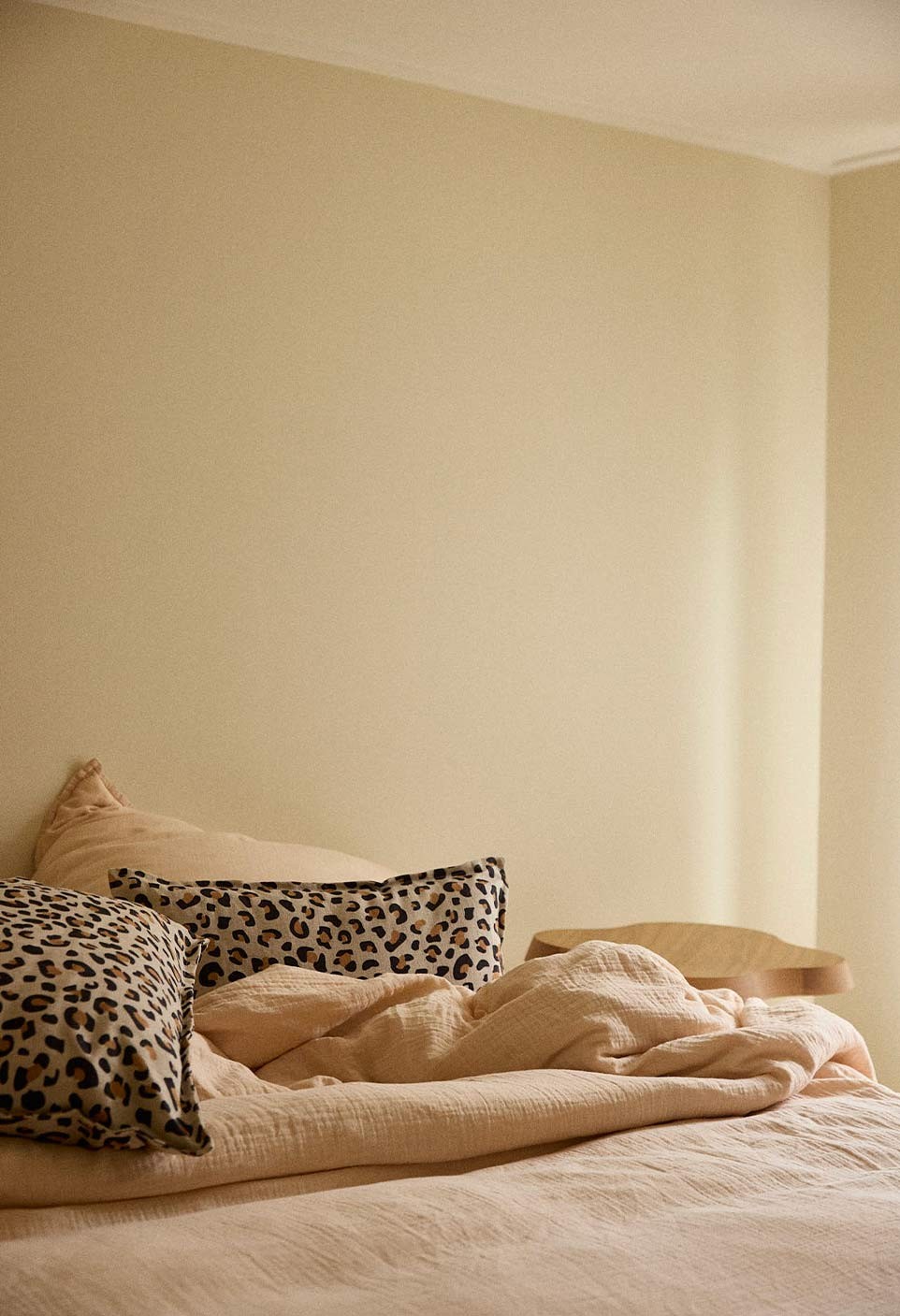 CUSHION  LEOPARD