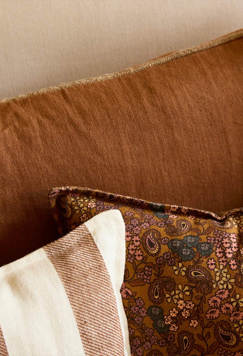 COUSSIN TAORMINA  ARABESQUE OCRE