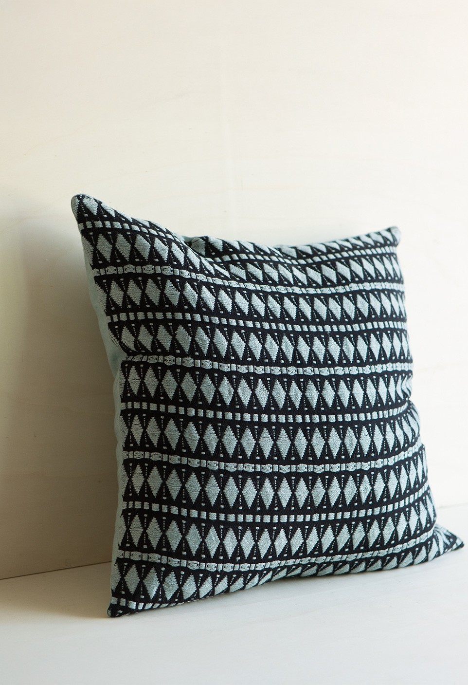 oslo nuage cushion