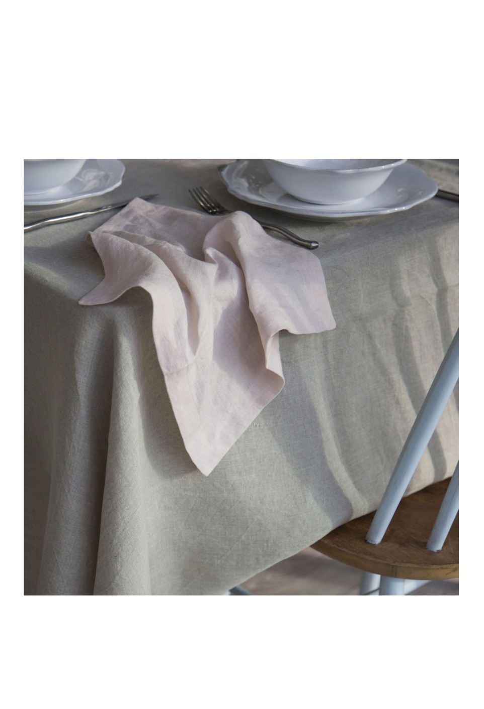 washed linen tablecloth natural | Gabrielle Paris