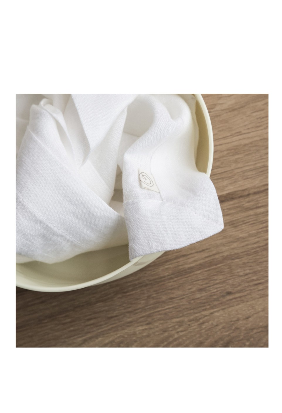 washed linen napkin white snow | Gabrielle Paris