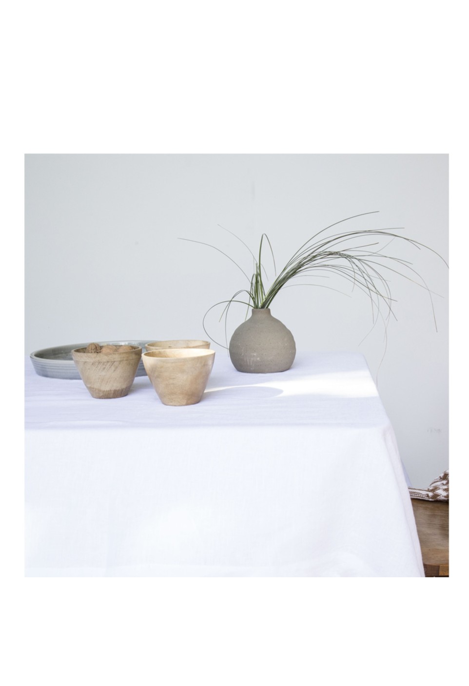 white snow washed linen tablecloth | Gabrielle Paris